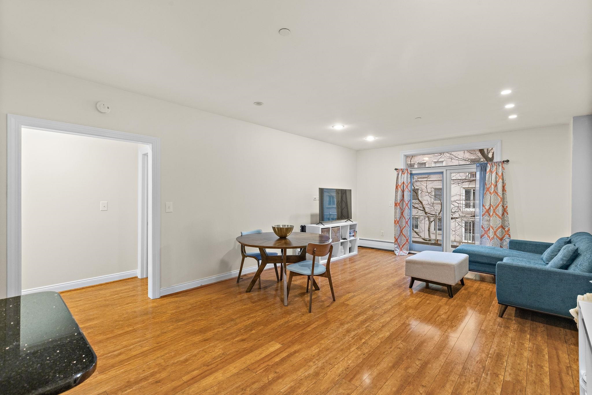 207 SHEARWATER CT WEST Unit: 31