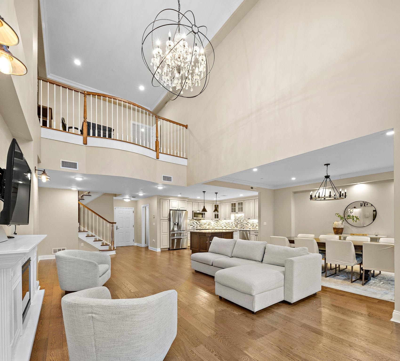 208 SHEARWATER CT WEST Unit: 15