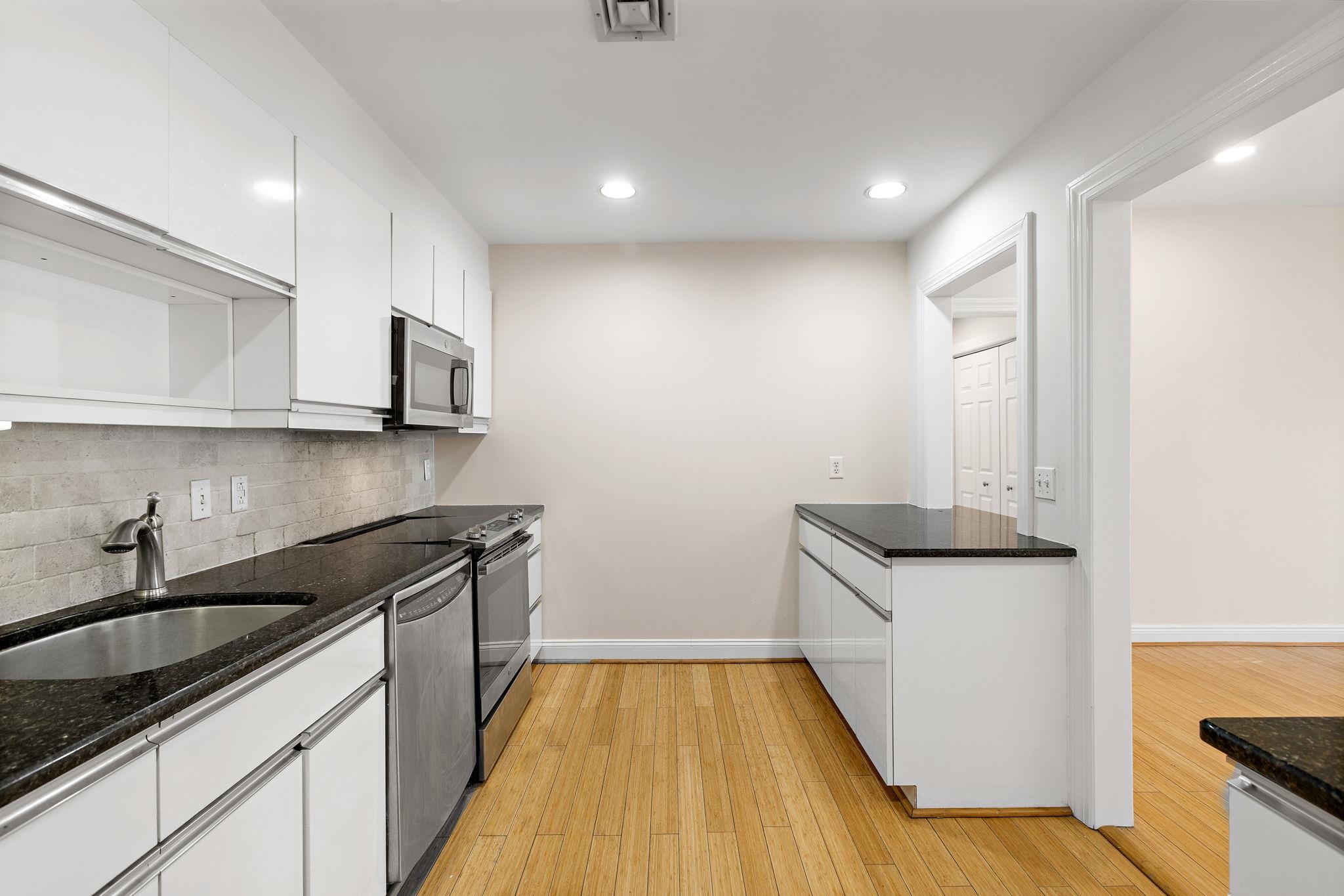 207 SHEARWATER CT WEST Unit: 45