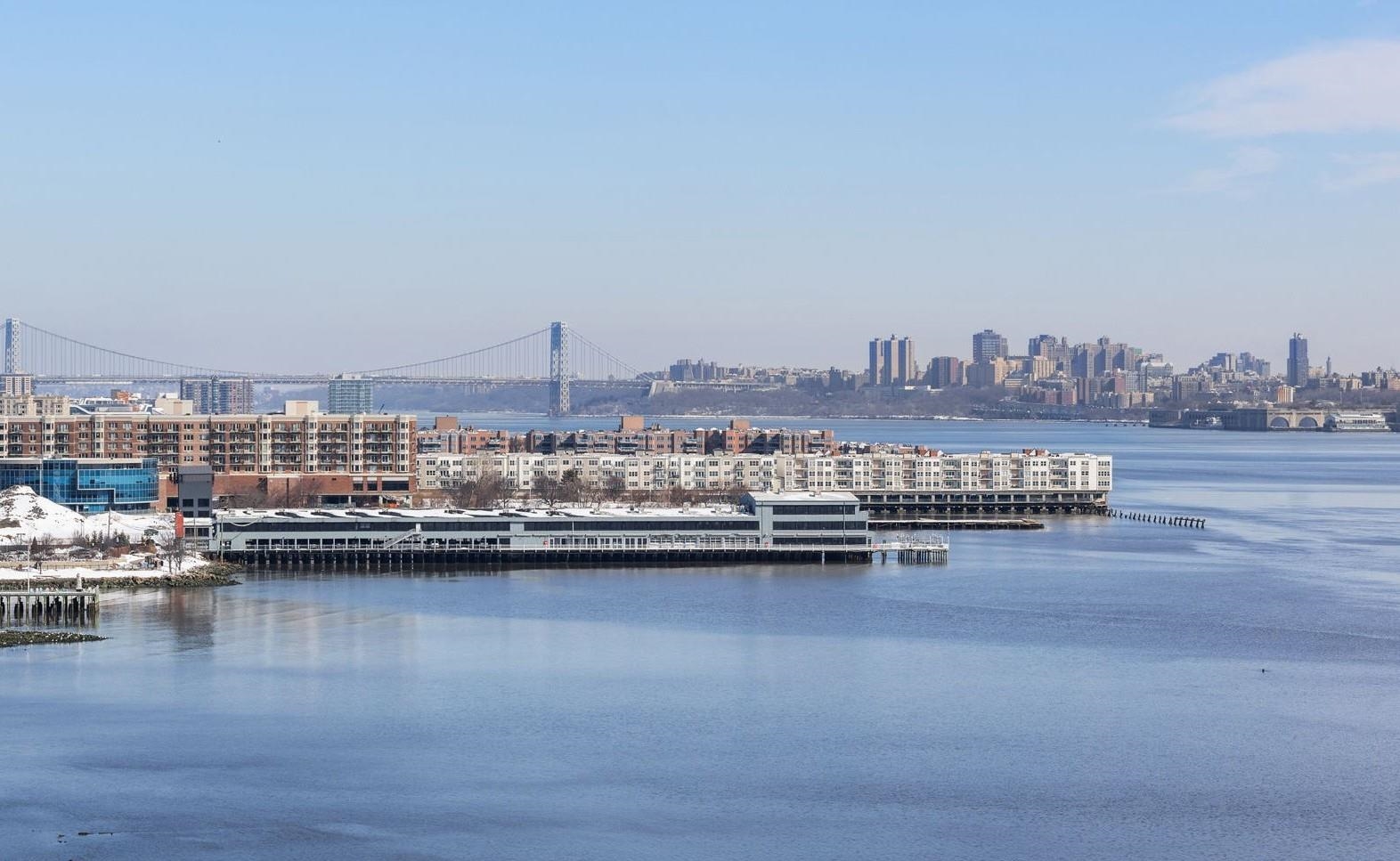 8100 RIVER RD Unit: 1115