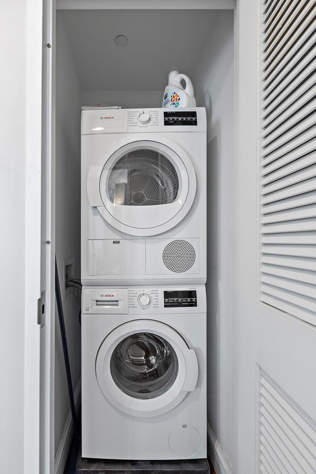 8100 RIVER RD Unit: 1115