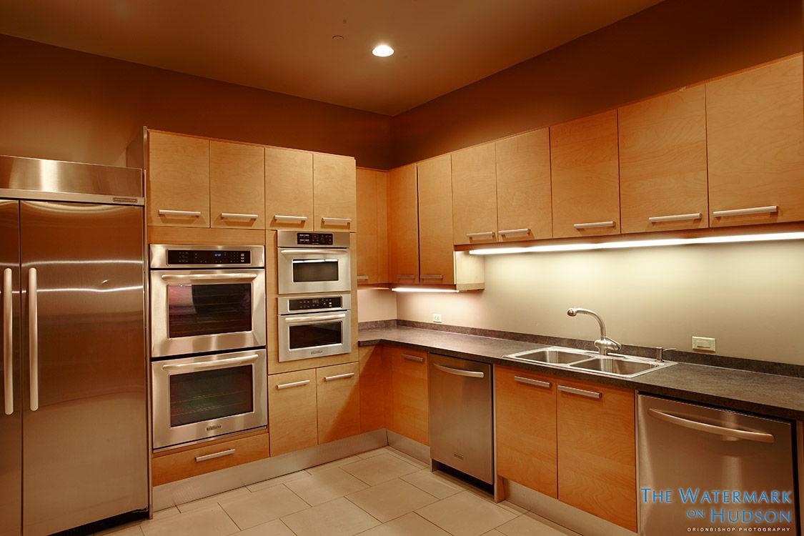 8100 RIVER RD Unit: 1115