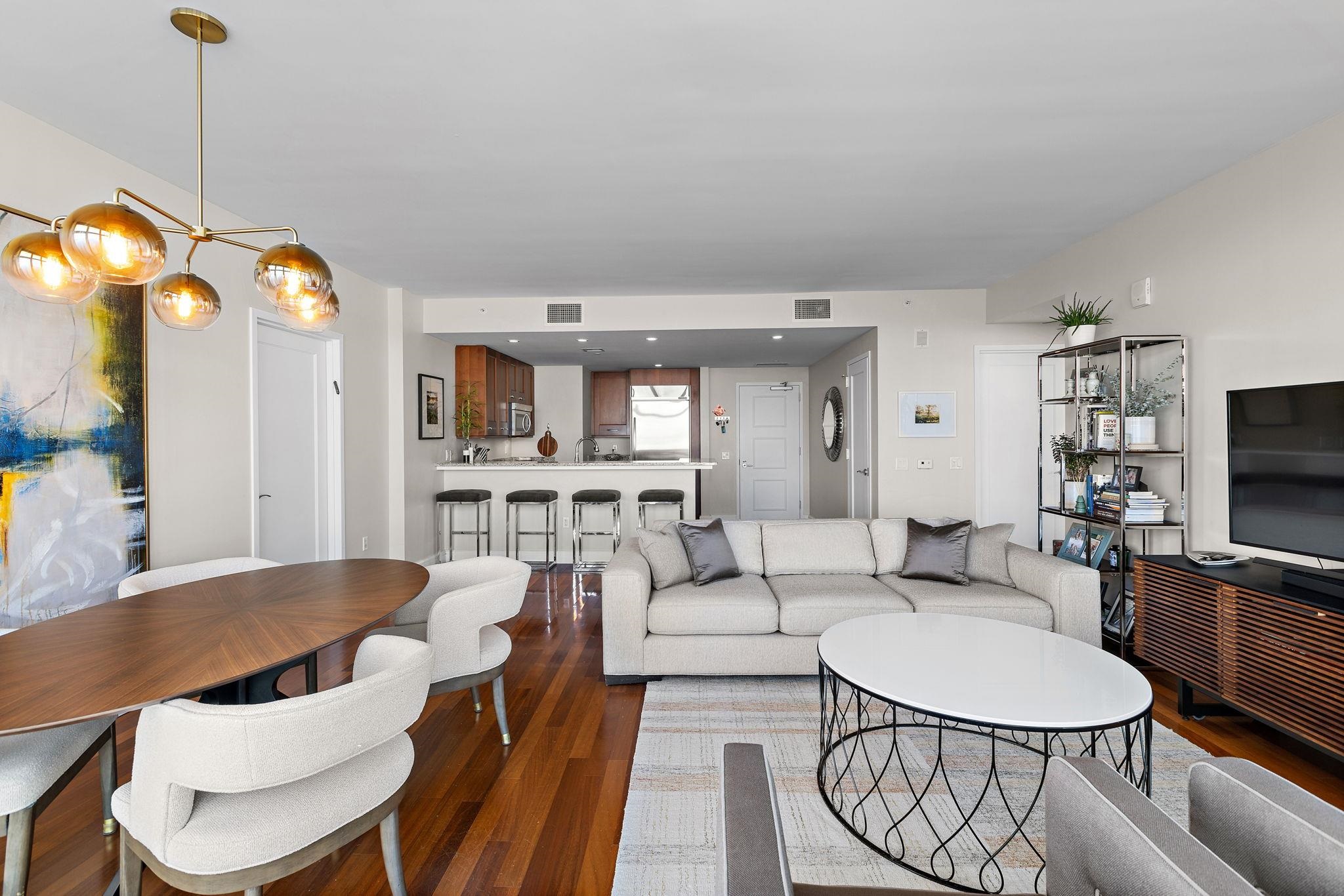 8100 RIVER RD Unit: 1115