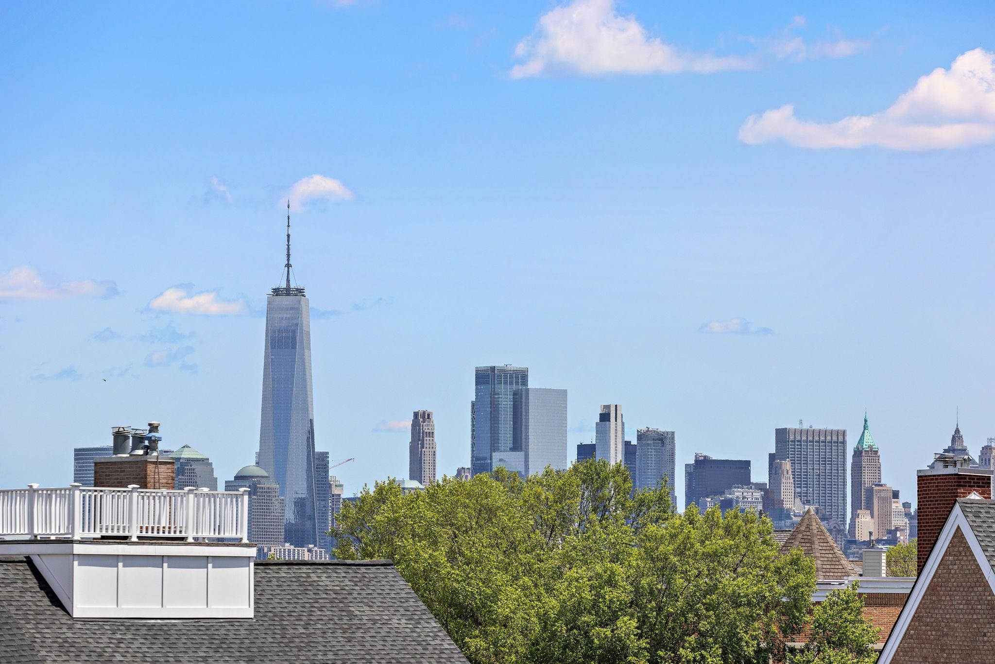 205 SHEARWATER CT WEST Unit: 32