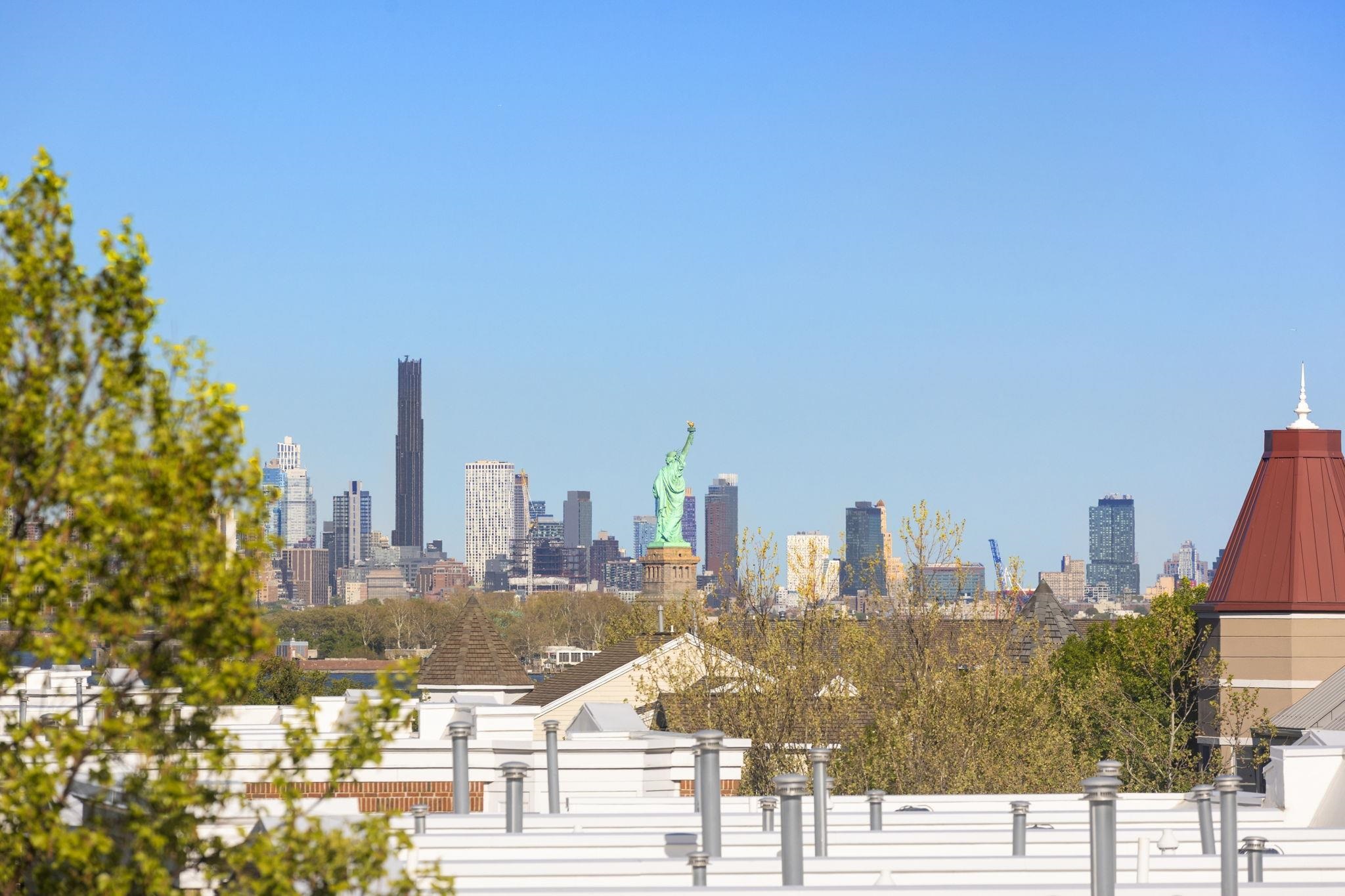 15 FREEDOM WAY Unit: 404
