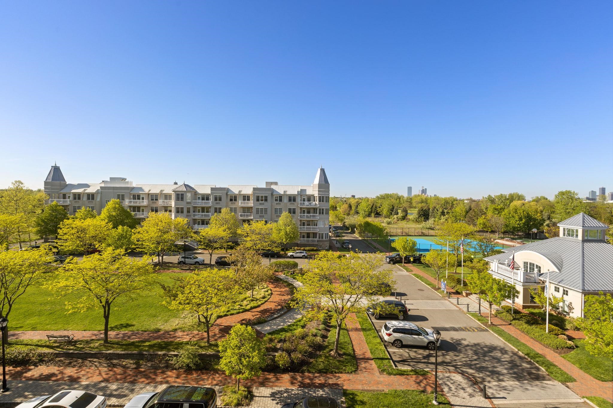 15 FREEDOM WAY Unit: 404