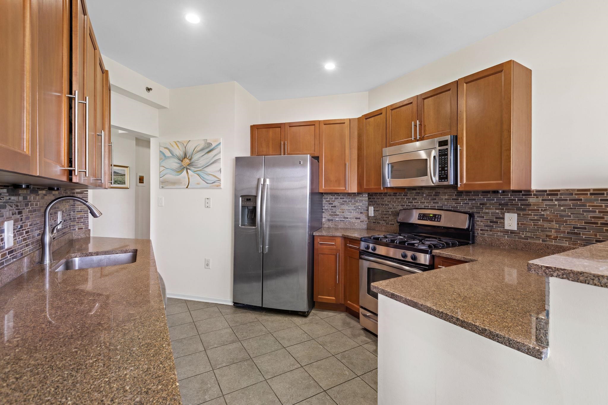 15 FREEDOM WAY Unit: 404