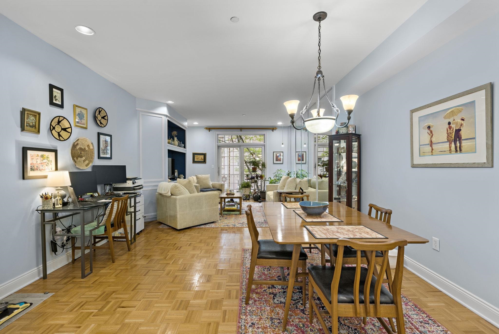 208 SHEARWATER CT WEST Unit: 32