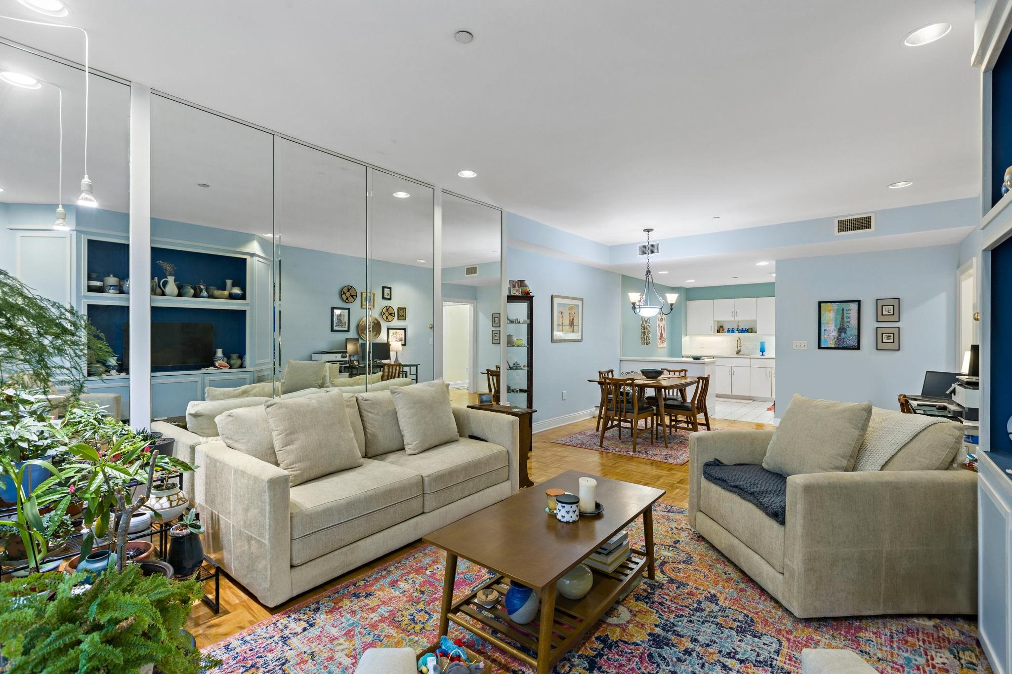 208 SHEARWATER CT WEST Unit: 32