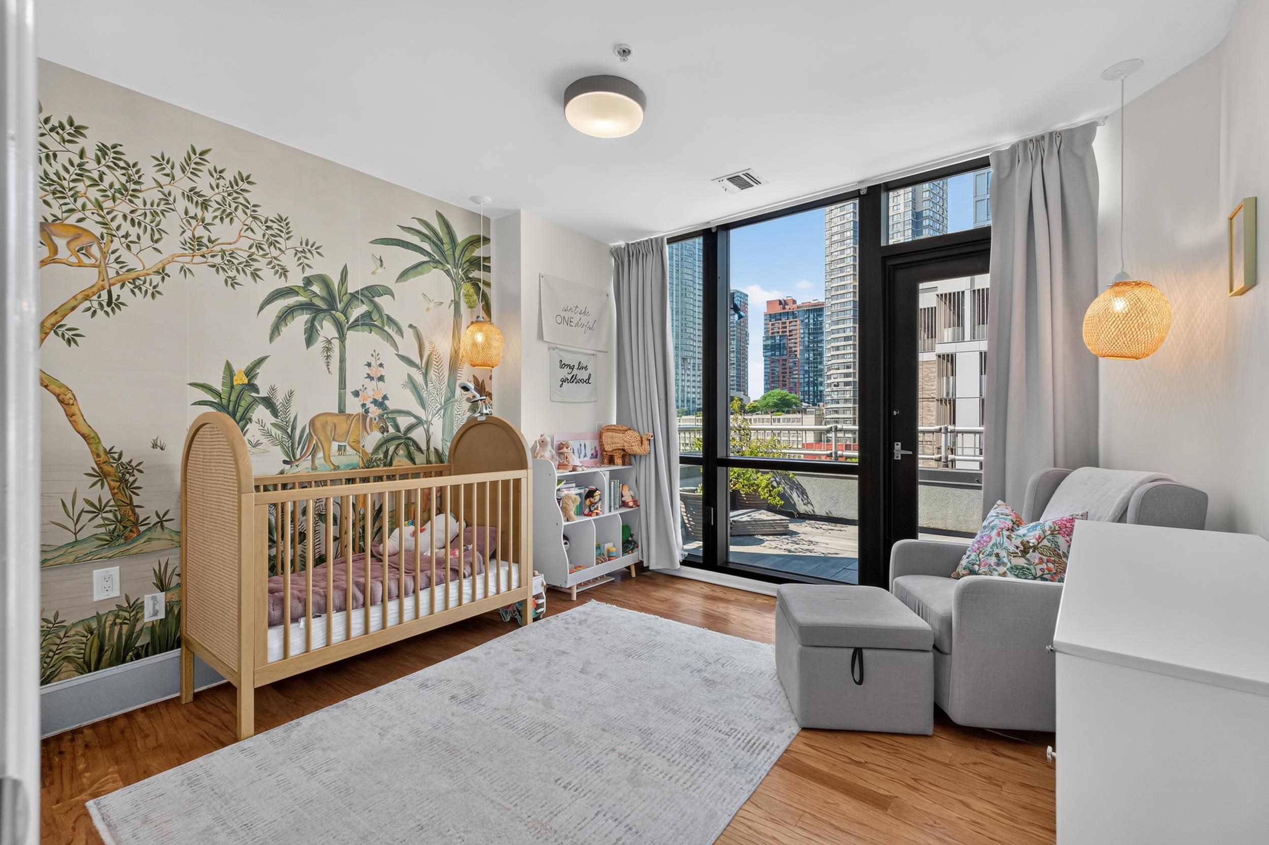 99 MONTGOMERY ST Unit: PH3