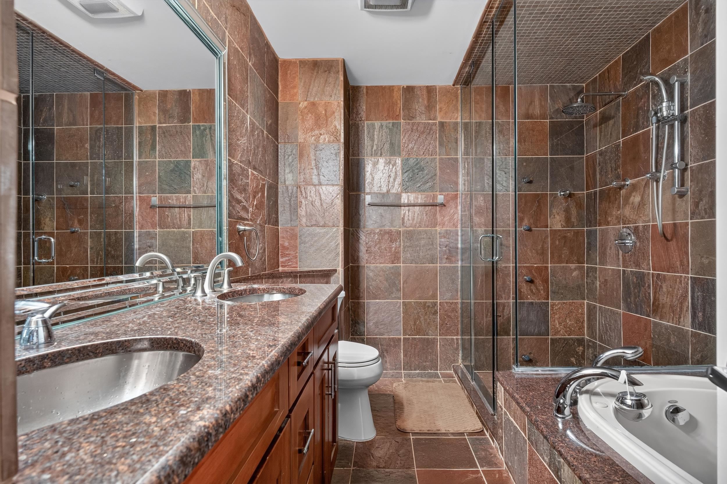 99 MONTGOMERY ST Unit: PH3