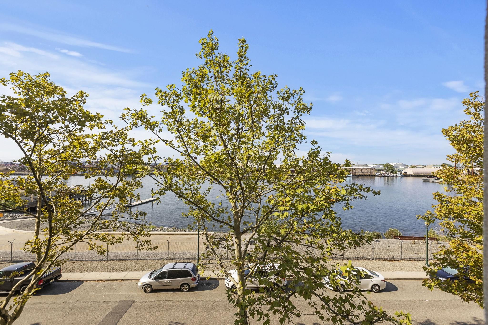 207 SHEARWATER CT WEST Unit: 31