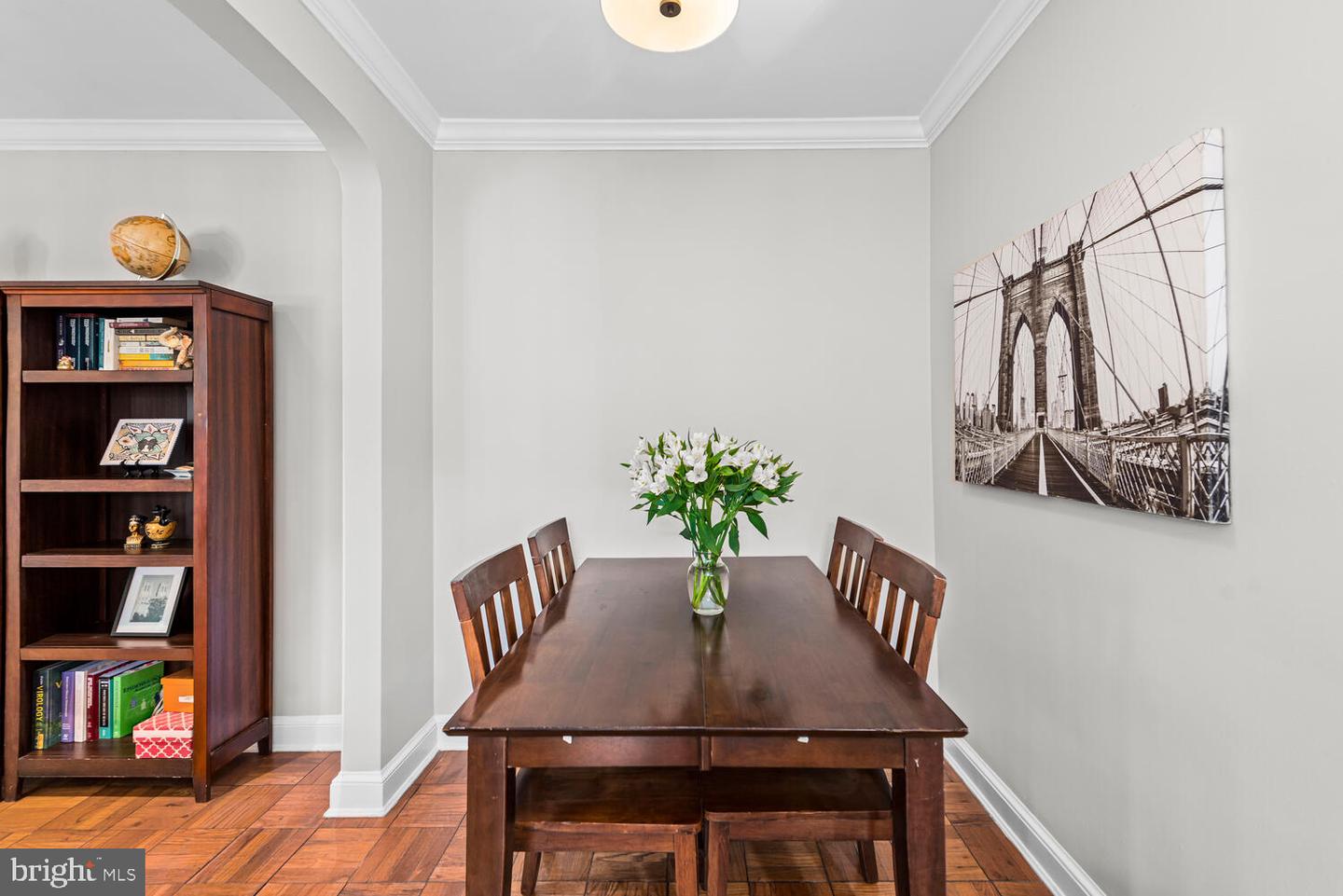 2800 DEVONSHIRE PLACE NW Unit: 202