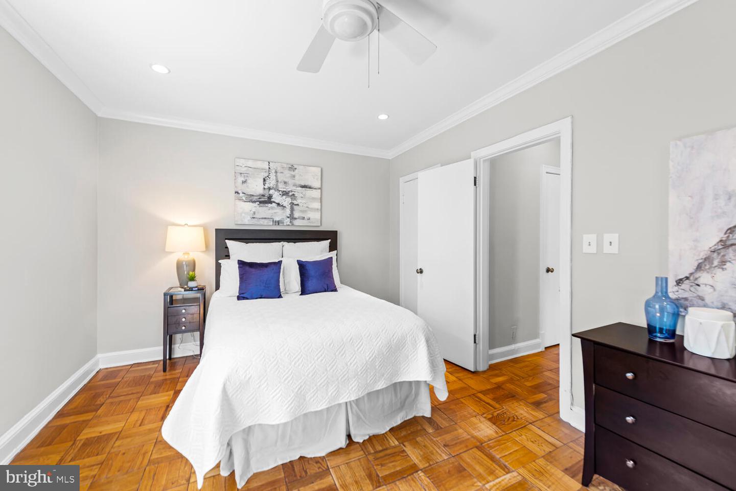 2800 DEVONSHIRE PLACE NW Unit: 202