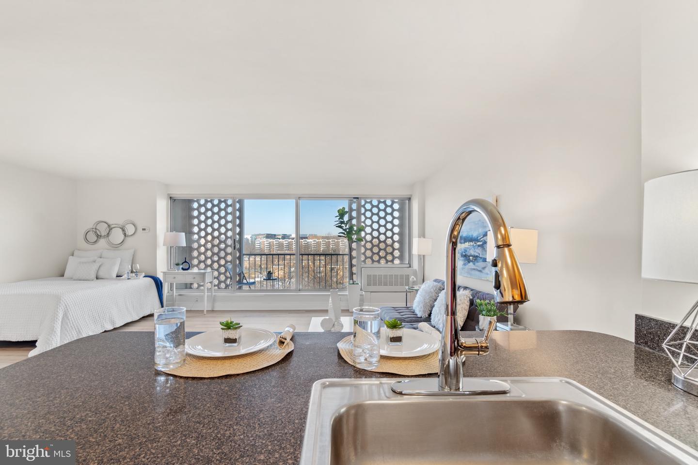 800 4TH STREET SW Unit: N707