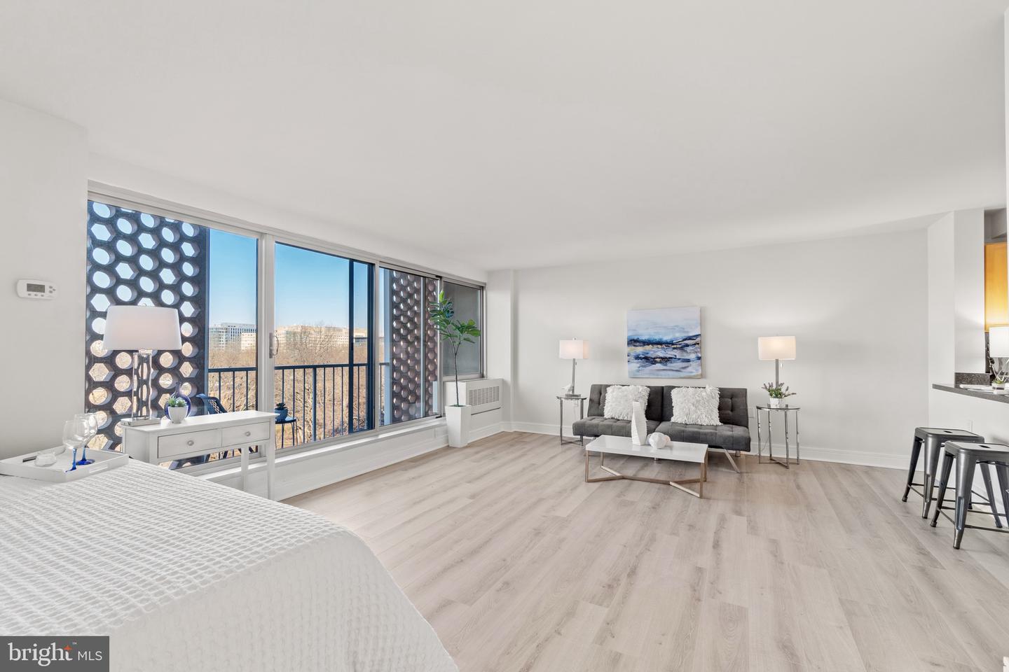 800 4TH STREET SW Unit: N707