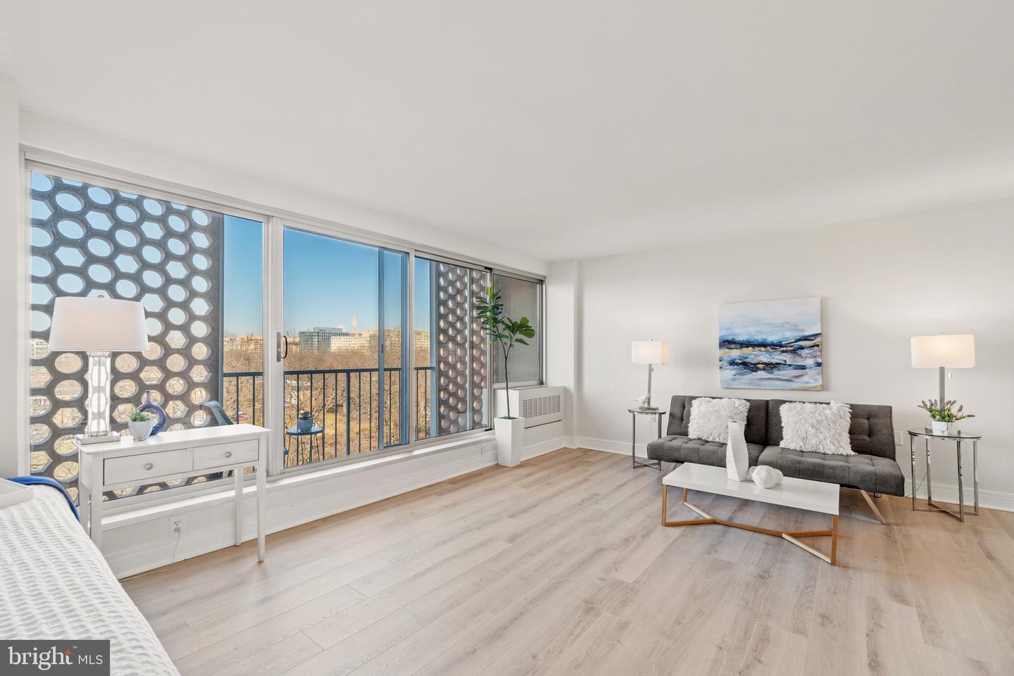 800 4TH STREET SW Unit: N707