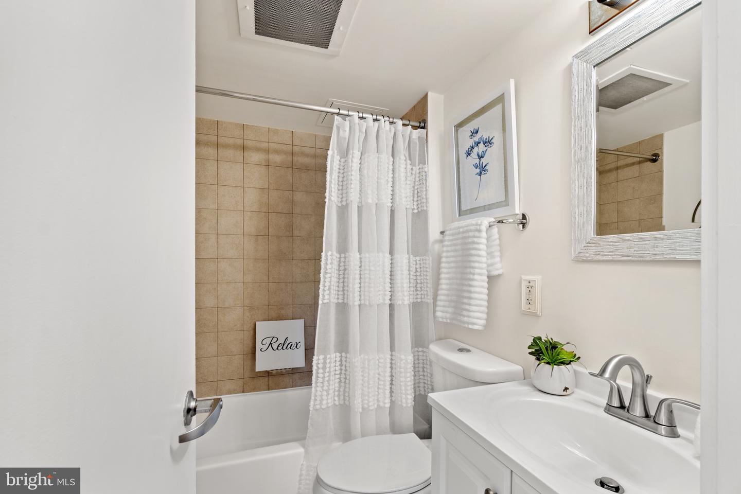 800 4TH STREET SW Unit: N707