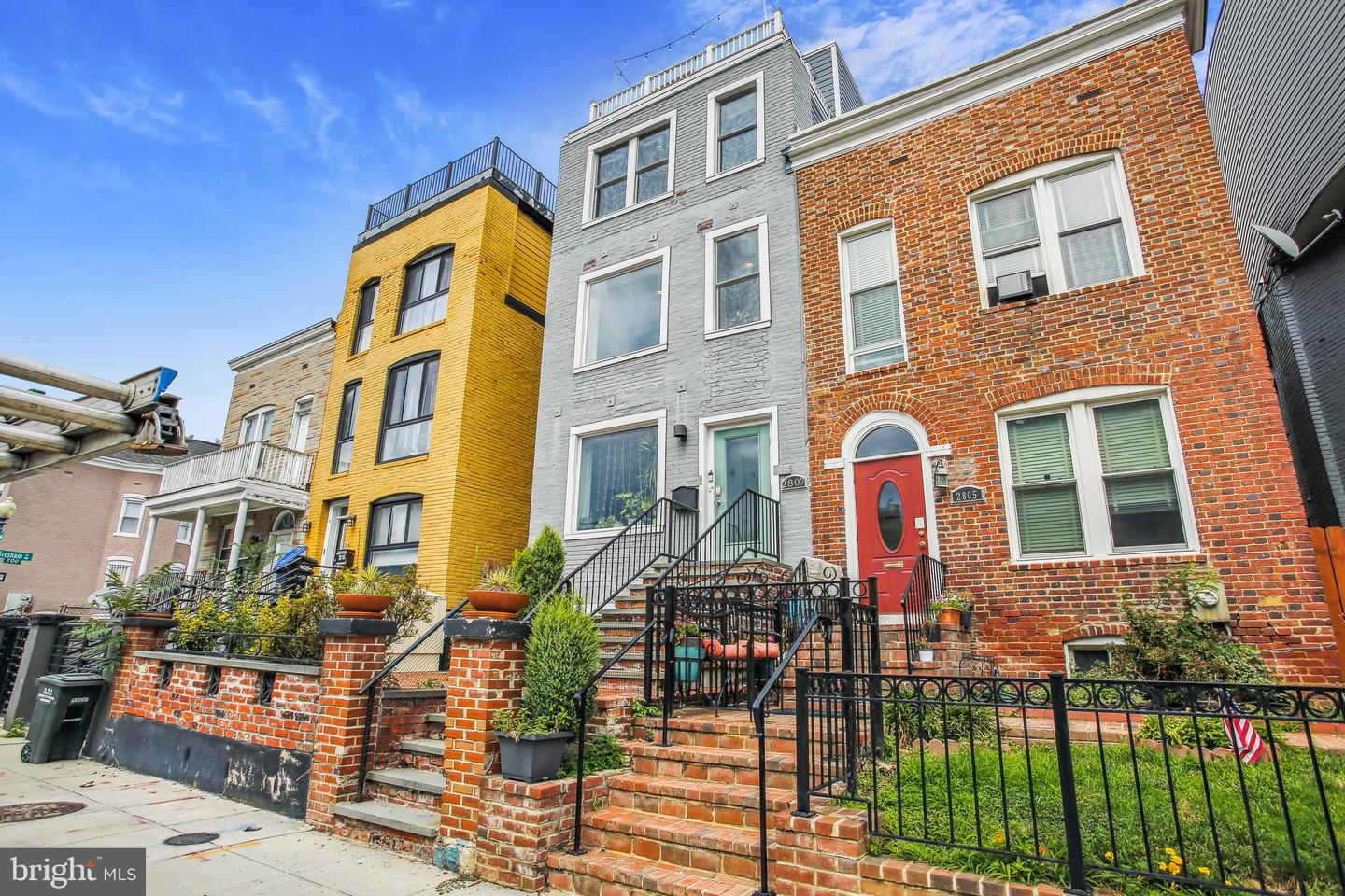 2807 SHERMAN AVENUE NW Unit: B