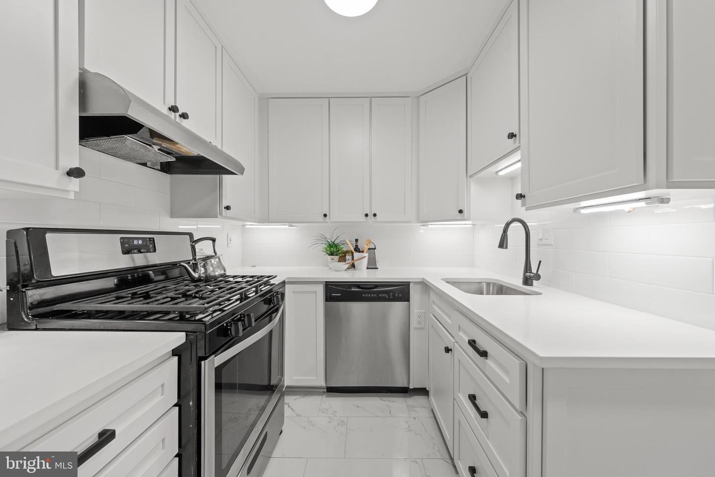 4545 MACARTHUR BOULEVARD NW Unit: 106 & 107