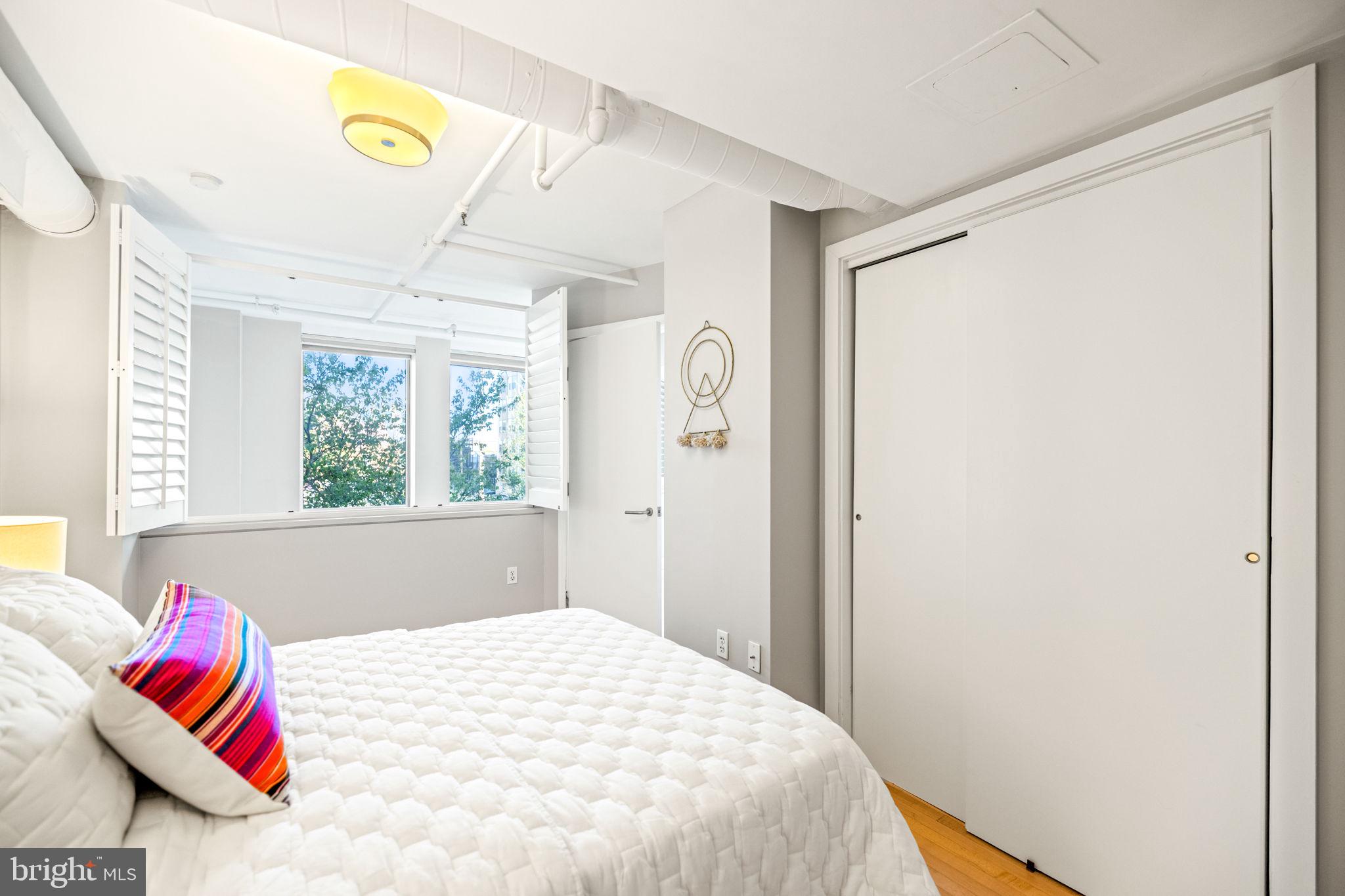 1390 V STREET NW Unit: 112