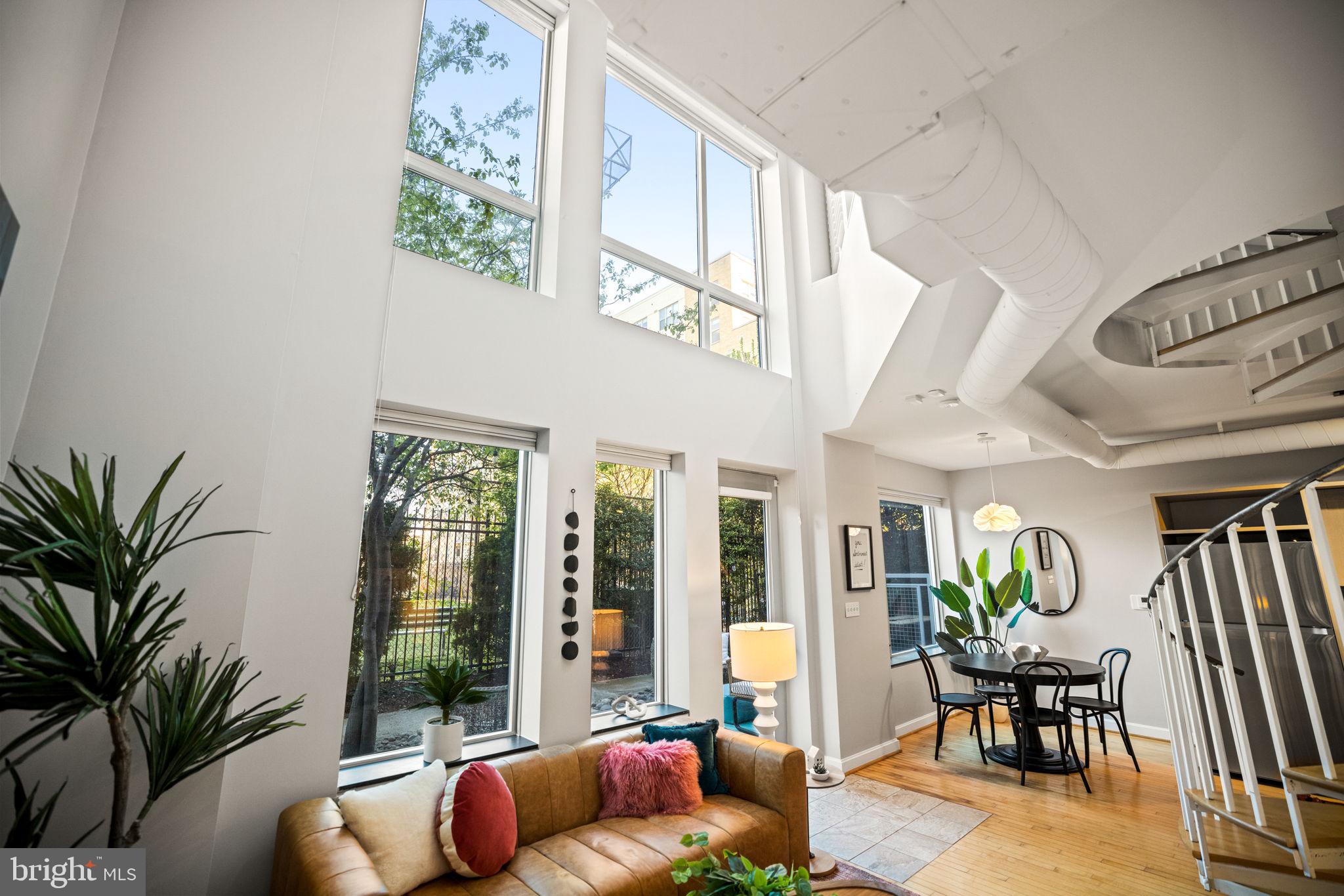 1390 V STREET NW Unit: 112