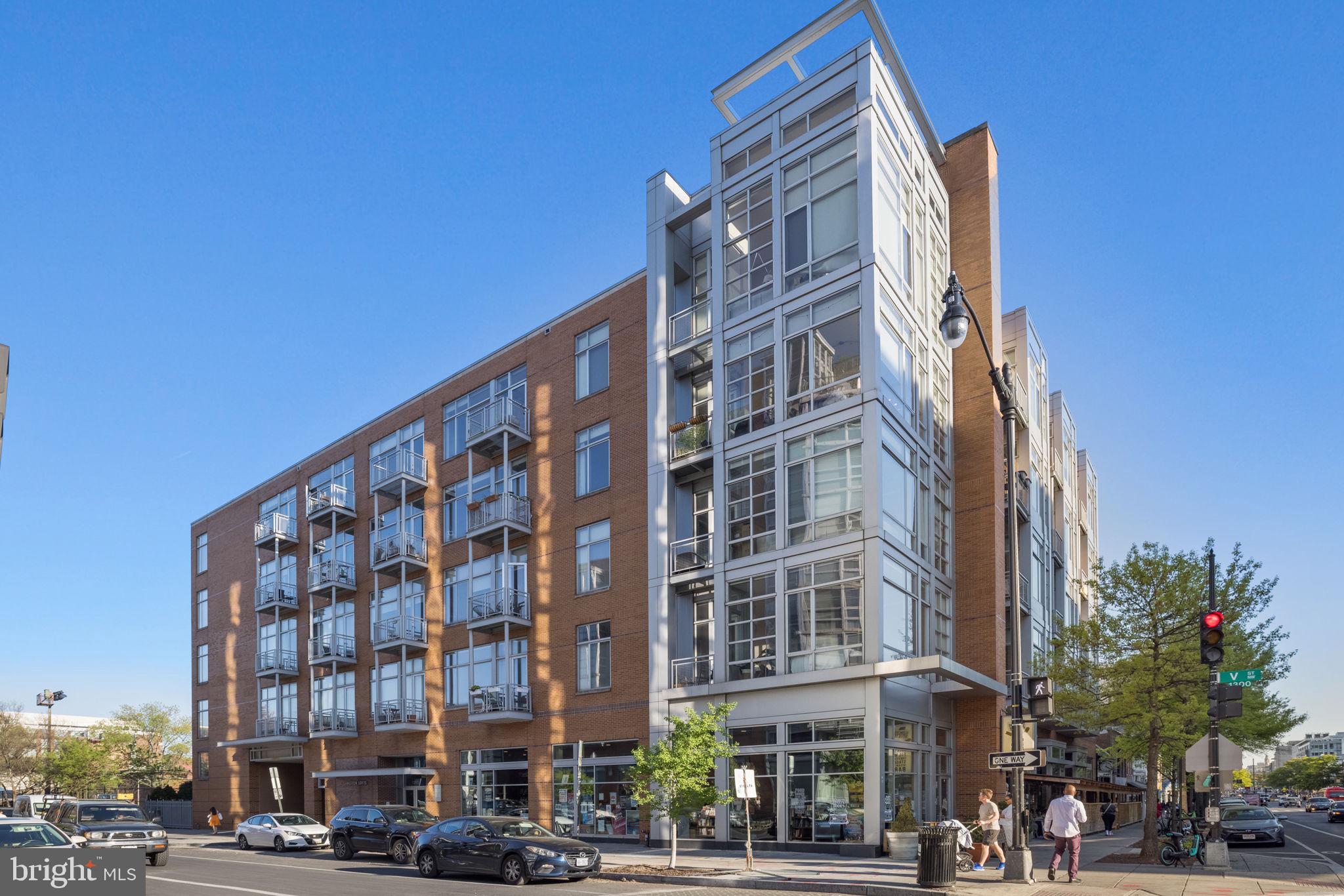 1390 V STREET NW Unit: 112
