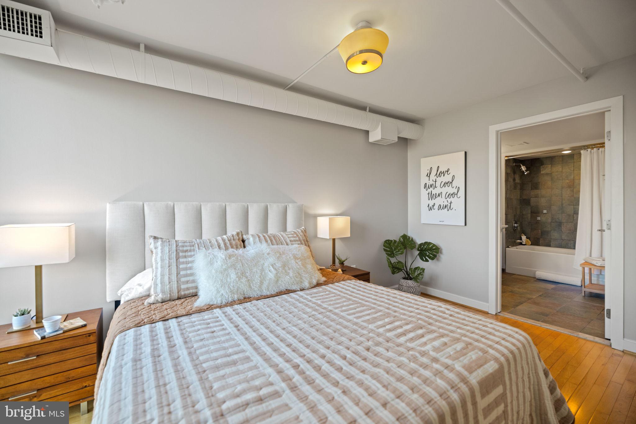 1390 V STREET NW Unit: 112