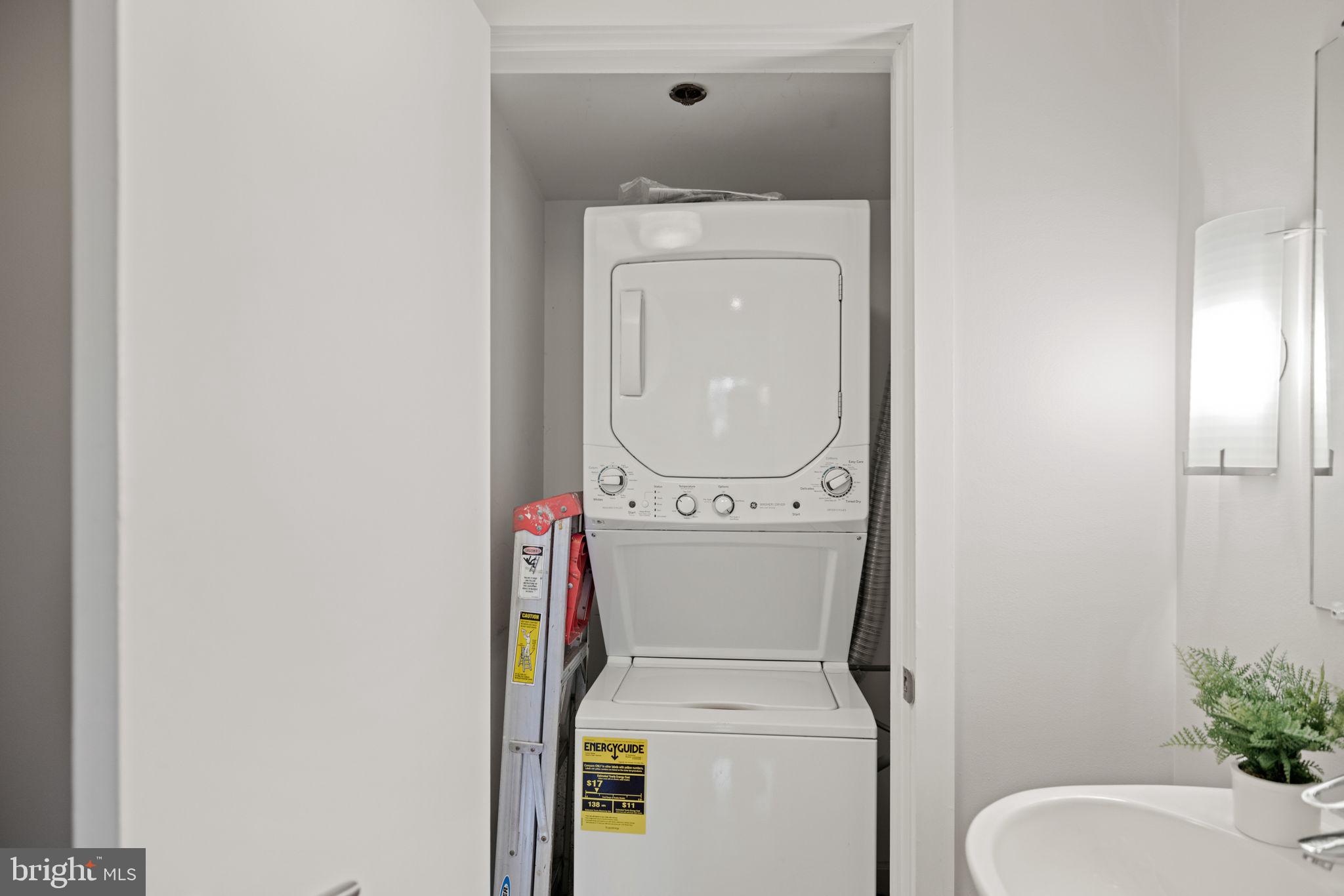 1390 V STREET NW Unit: 112