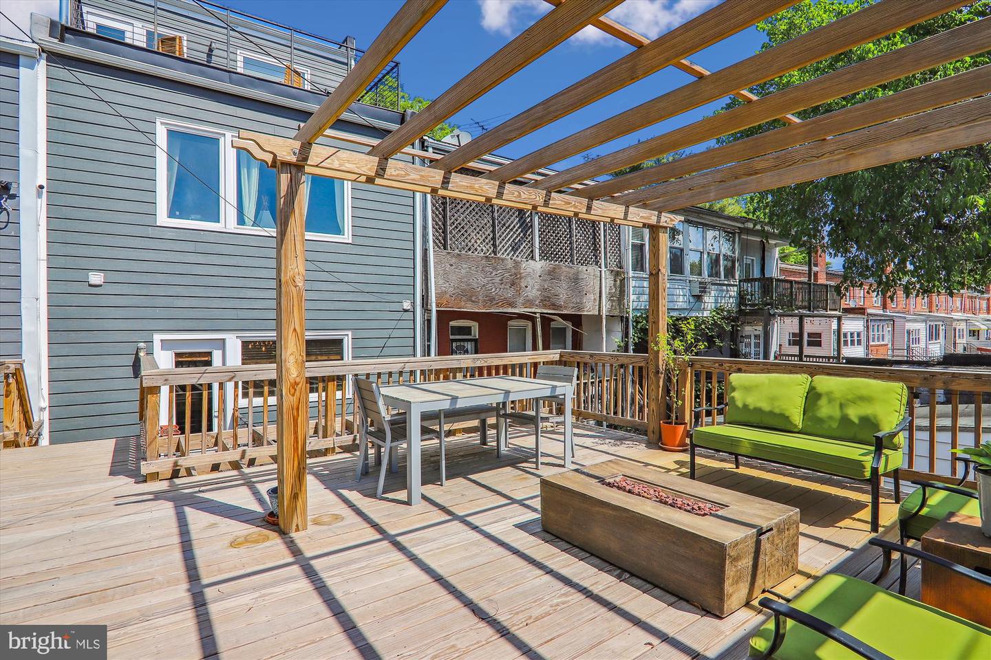 31 MICHIGAN AVENUE NE