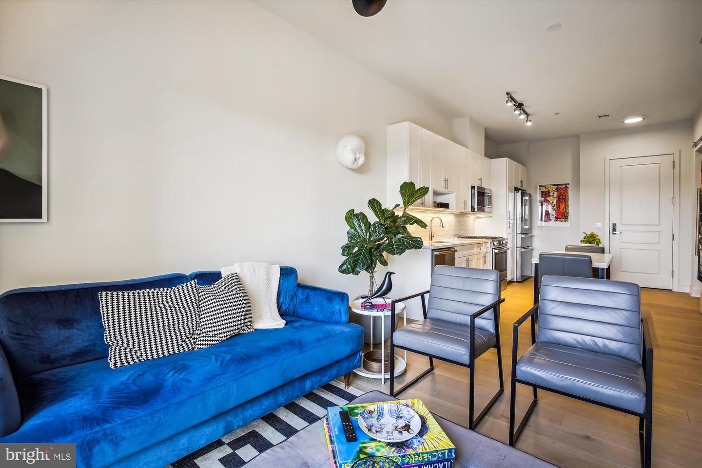 6803 CAMERON DRIVE NW Unit: 414