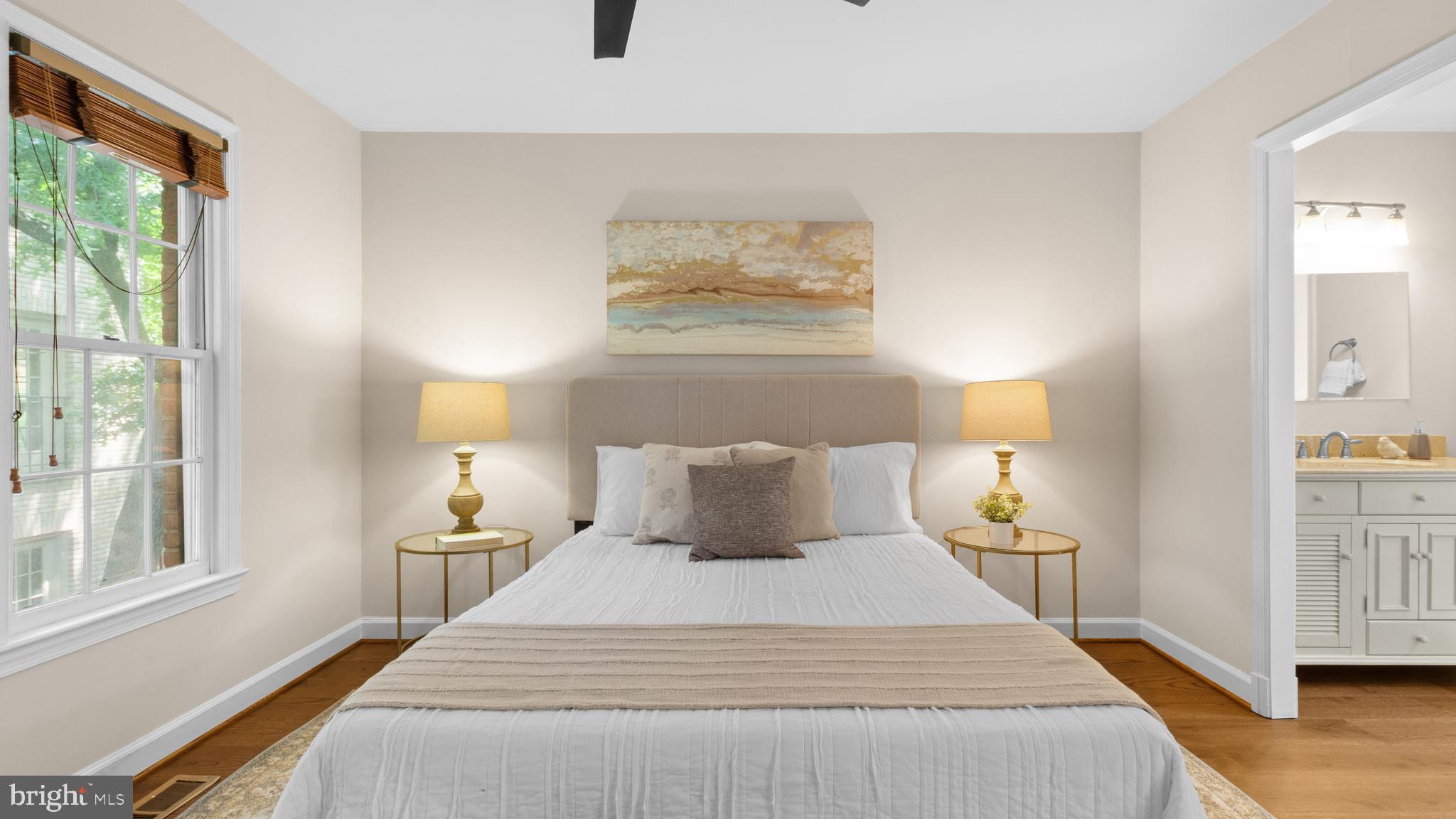 4611 1/2 MacArthur BOULEVARD NW Unit: B