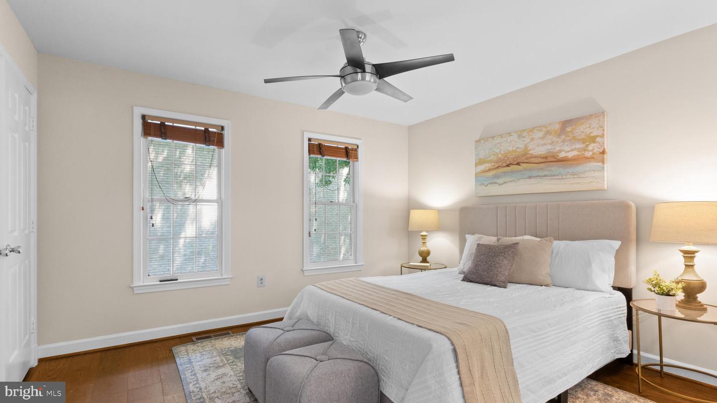4611 1/2 MacArthur BOULEVARD NW Unit: B