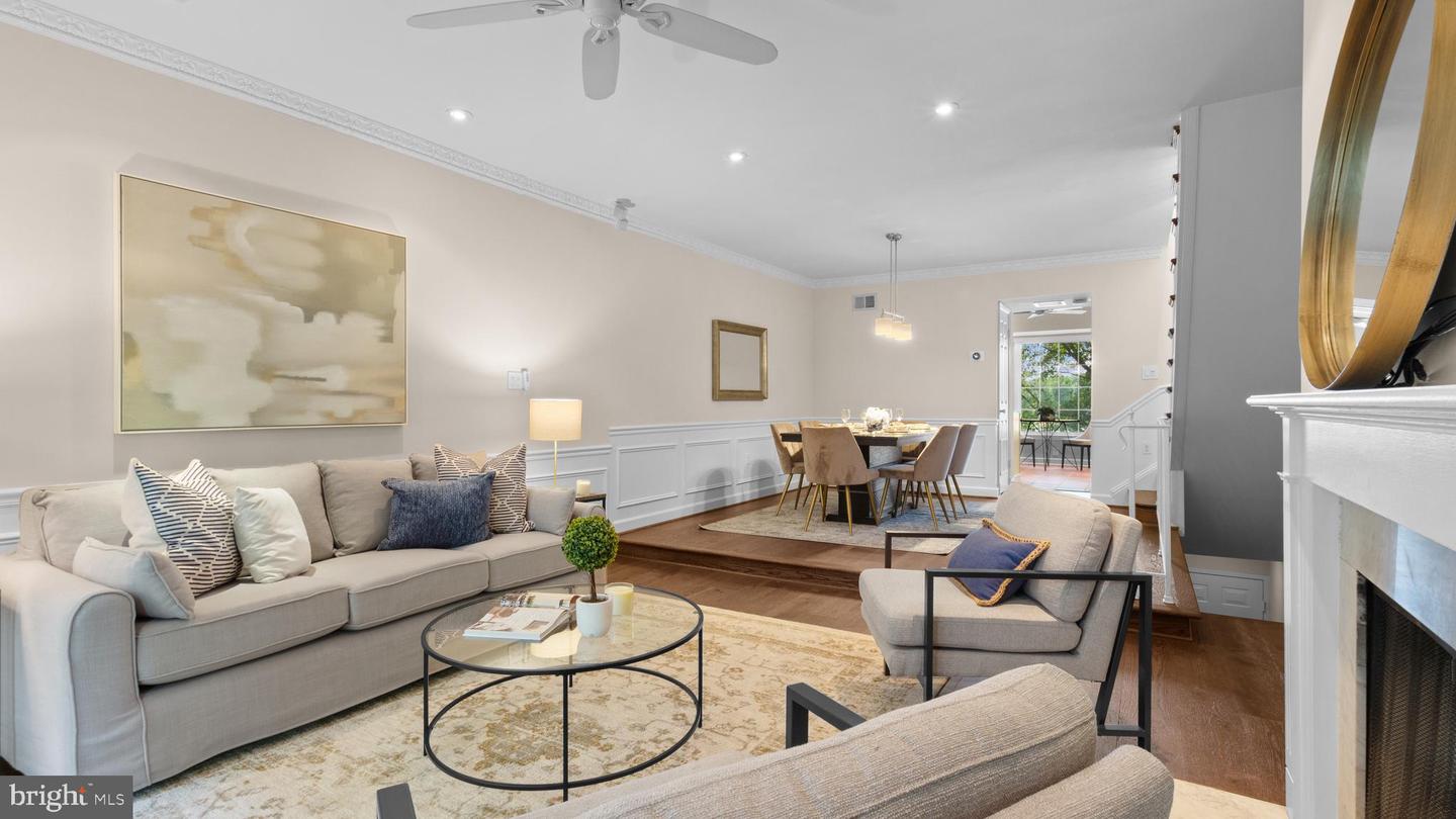 4611 1/2 MacArthur BOULEVARD NW Unit: B