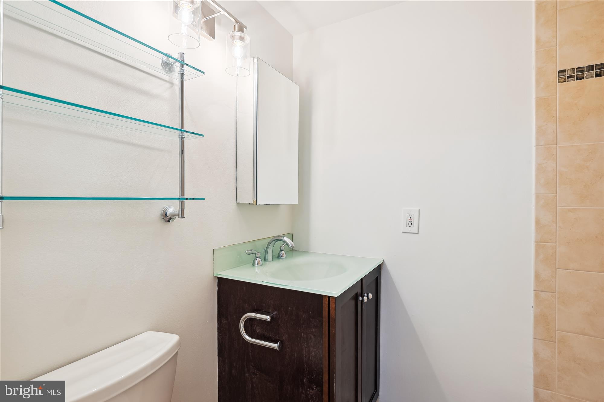 1316 New Hampshire Avenue NW Unit: 504