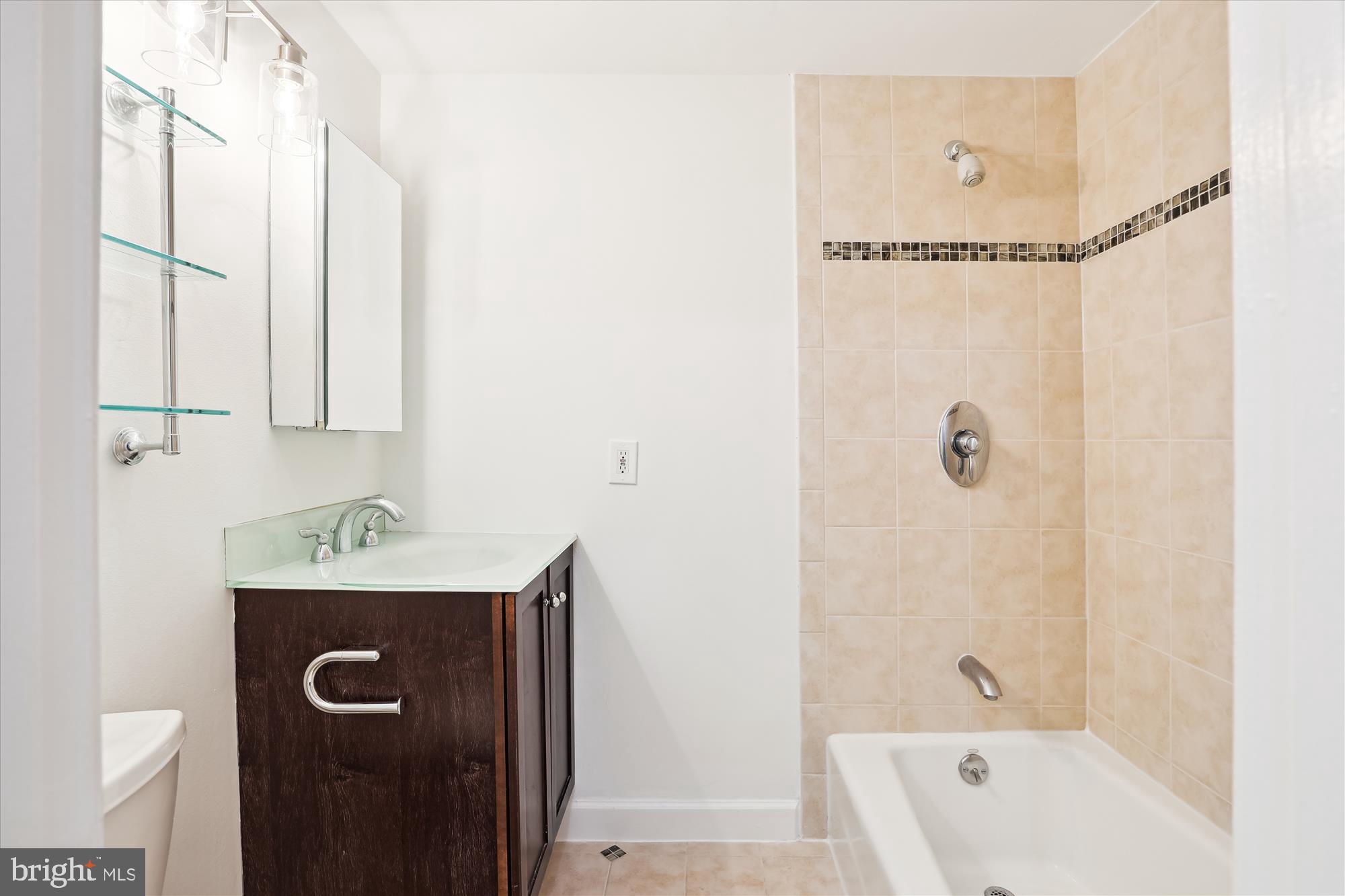 1316 New Hampshire Avenue NW Unit: 504