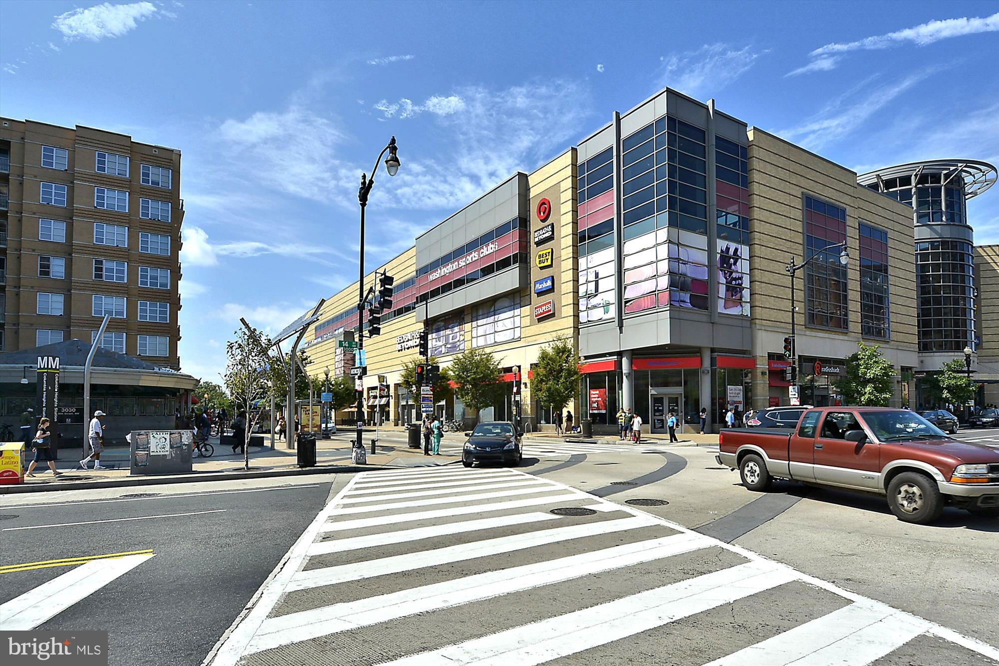 1421 COLUMBIA RD NW #203