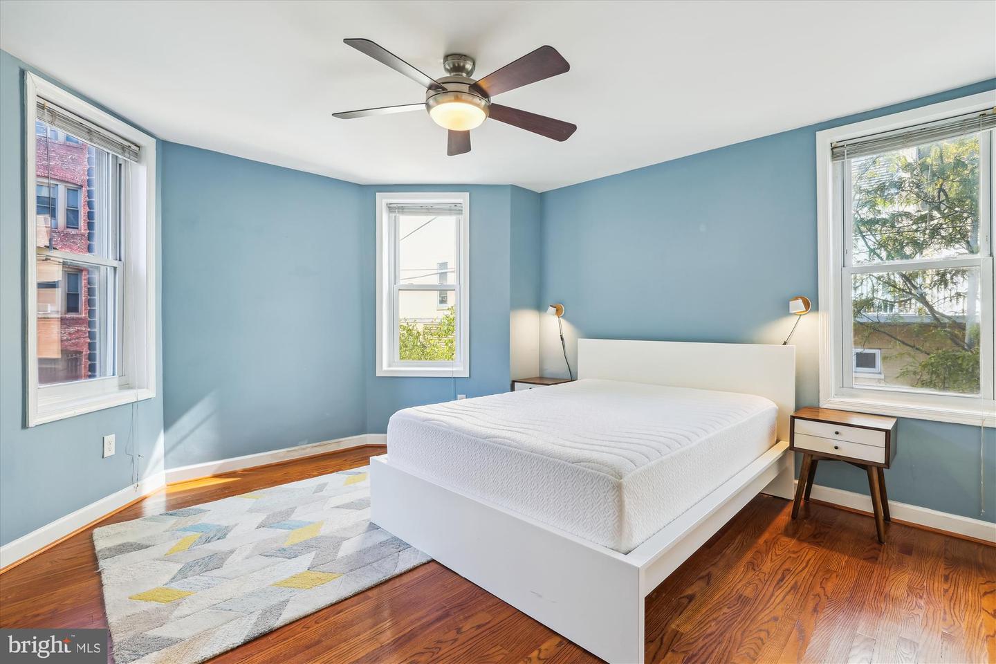 1421 COLUMBIA RD NW #203