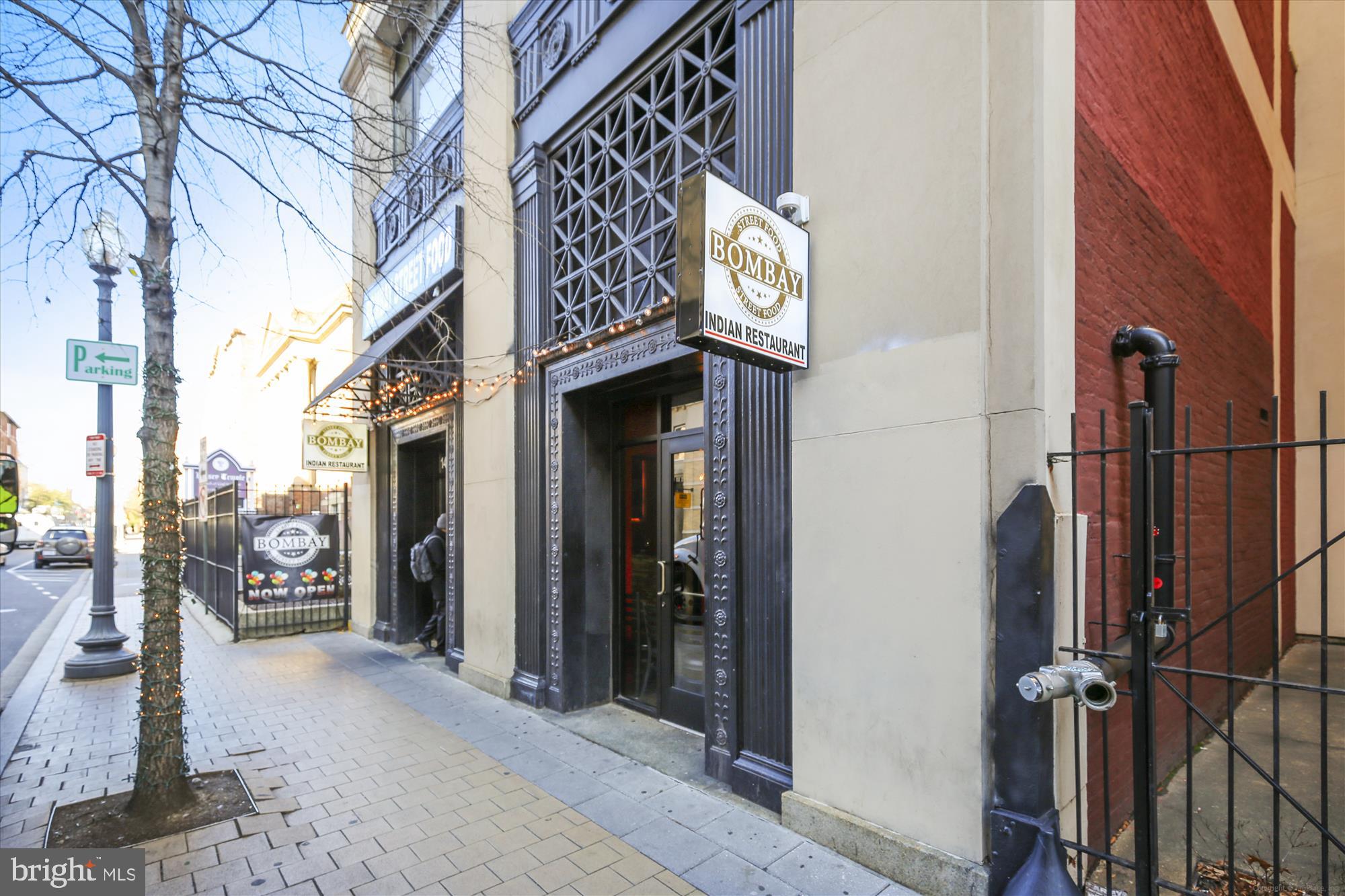 1421 COLUMBIA RD NW #203