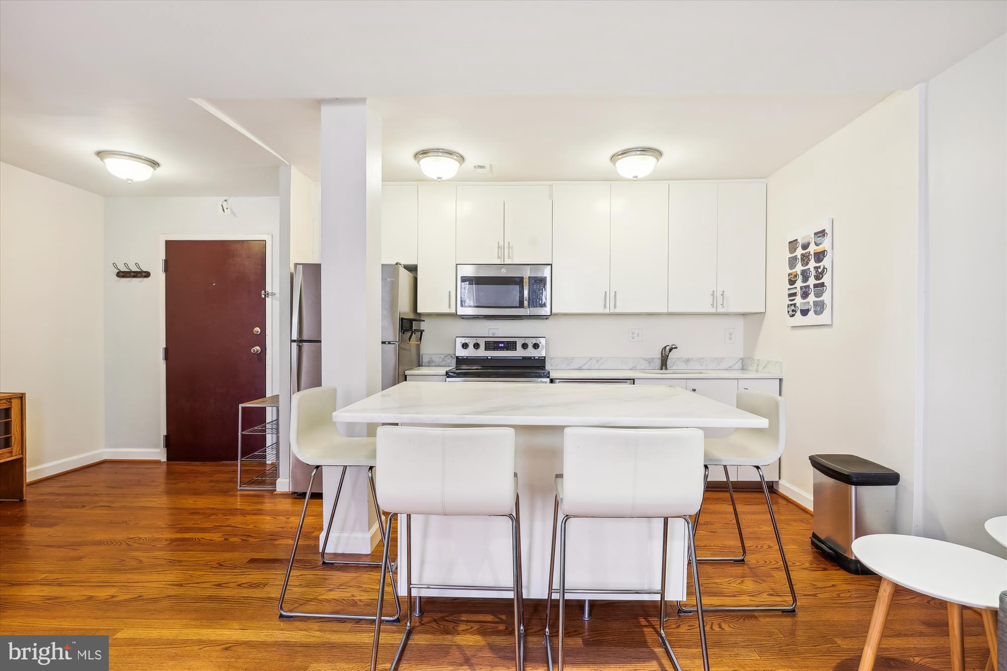 1421 COLUMBIA RD NW #203