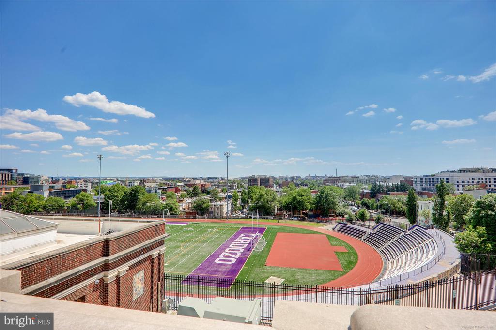 1421 COLUMBIA RD NW #203