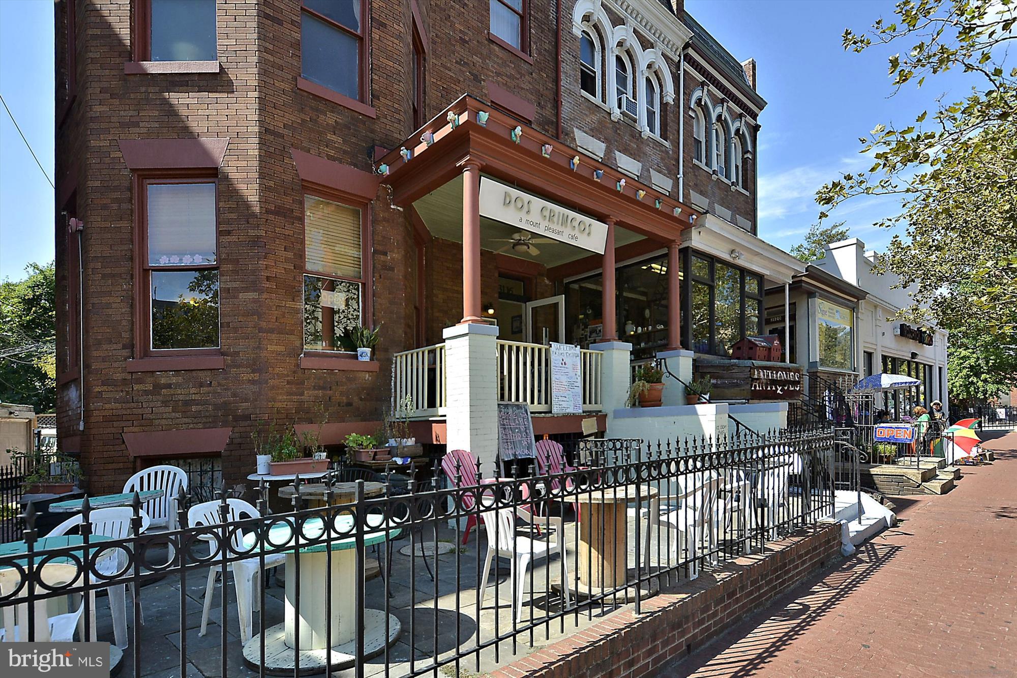 1421 COLUMBIA RD NW #203