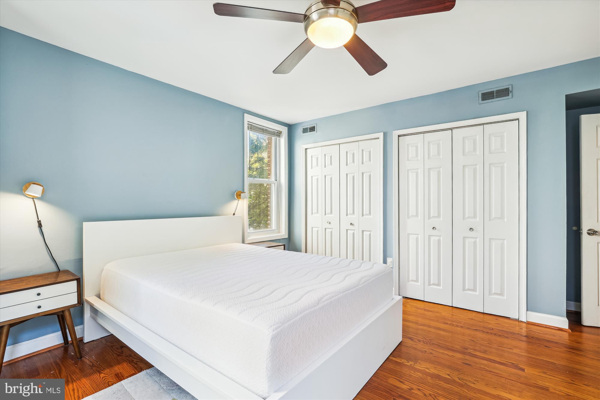 1421 COLUMBIA RD NW #203