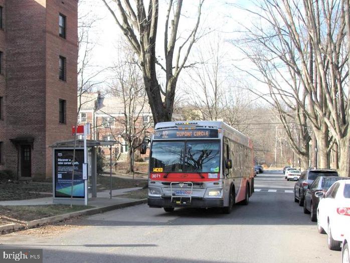 4000 TUNLAW RD NW #600