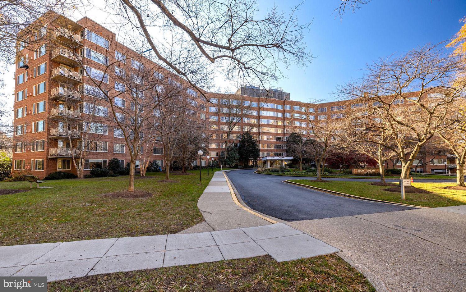 4000 TUNLAW RD NW #600