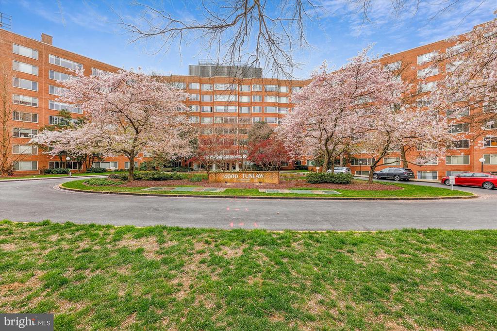 4000 TUNLAW RD NW #600
