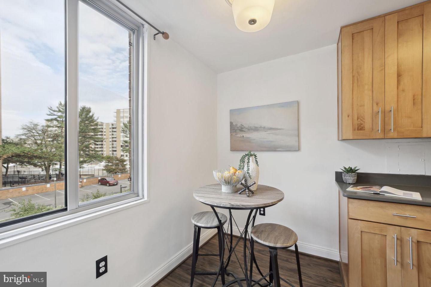 2939 van Ness St NW #845