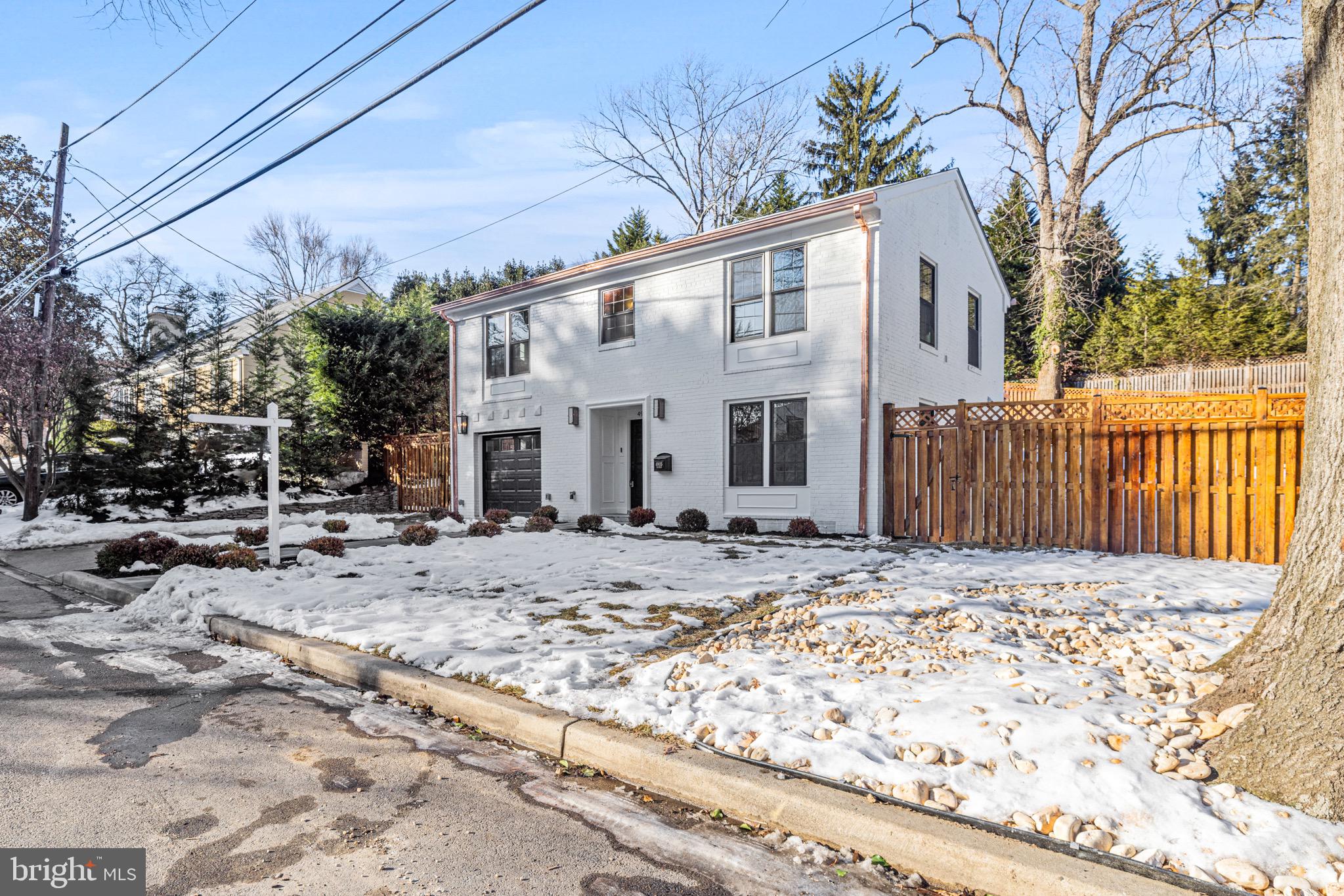 4905 Klingle St NW