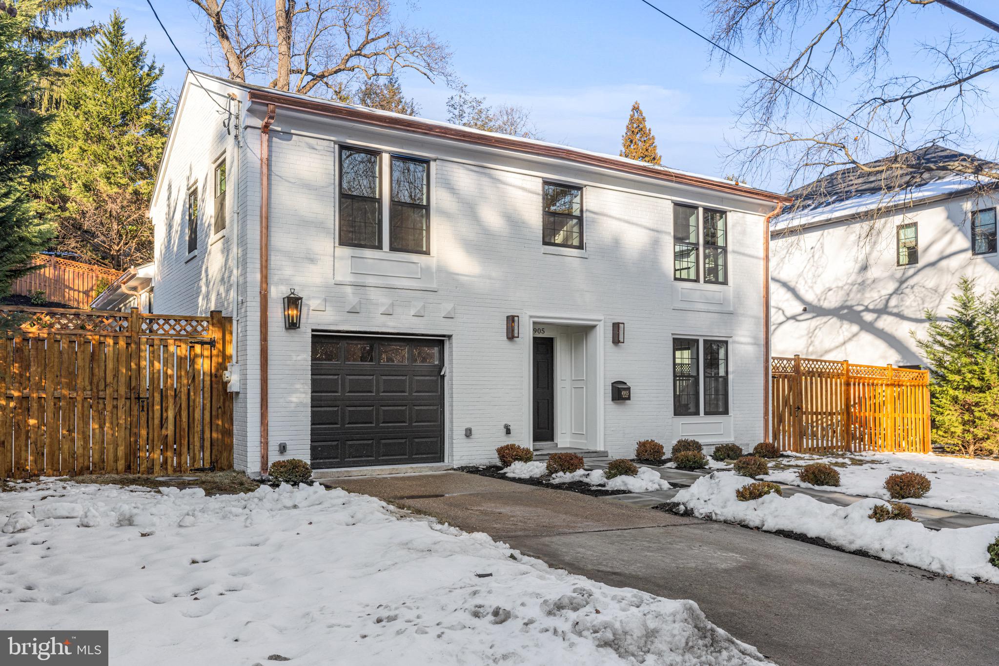 4905 Klingle St NW