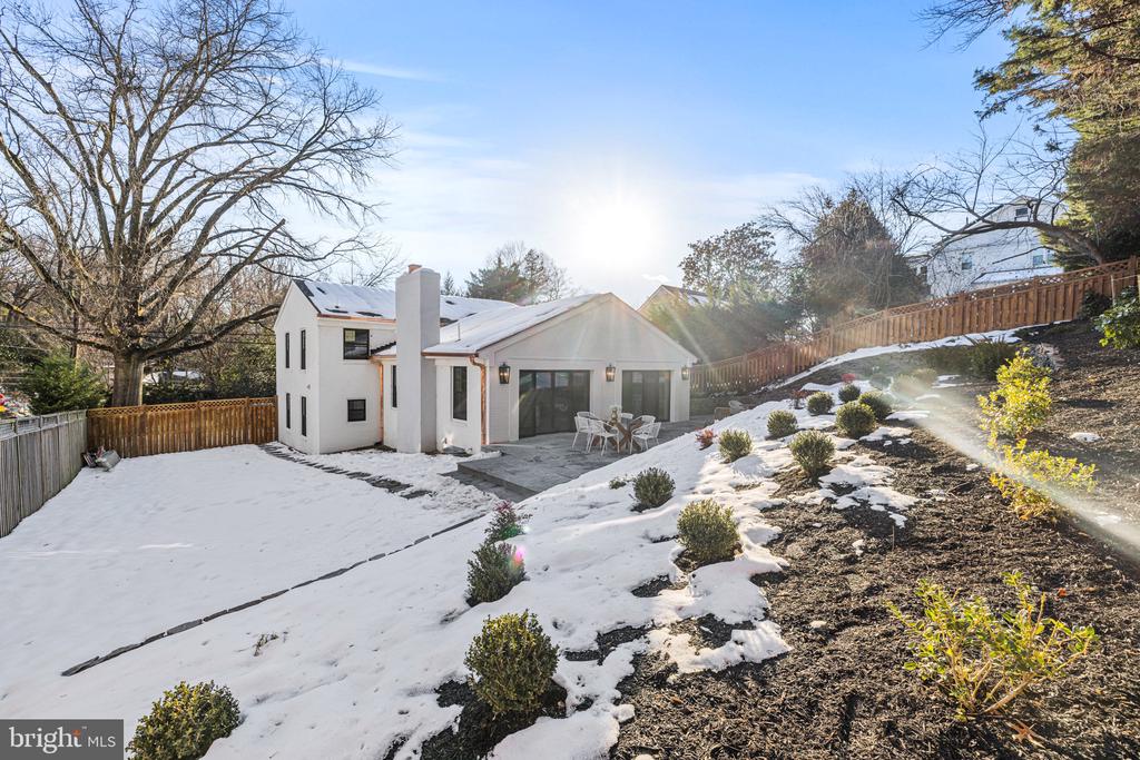 4905 Klingle St NW